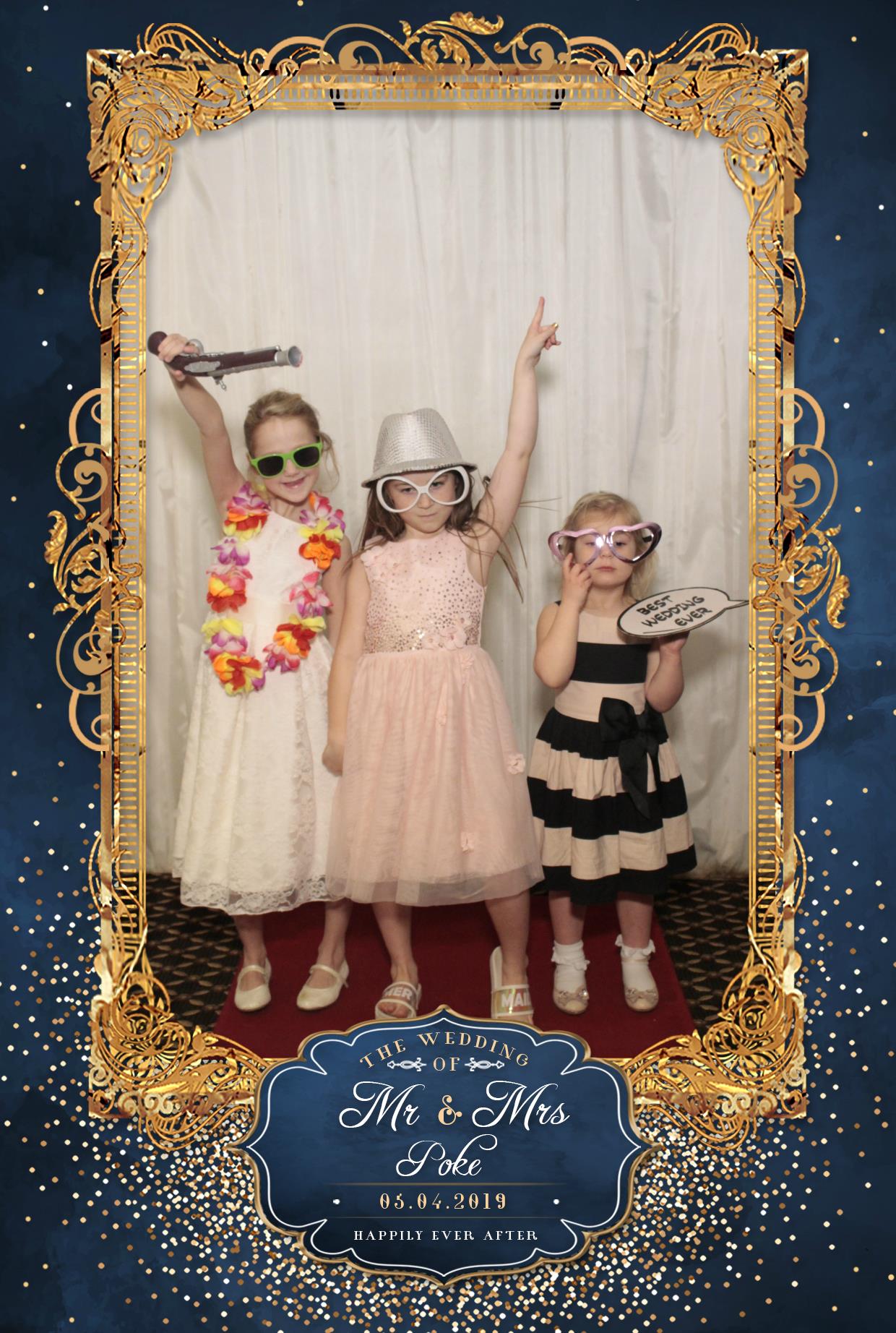 Mr & Mrs Poke | View more photos from the event at gallery.myphotoboothexperience.co.uk/u/MyPhotoBoothExperienceLtd/Mr-Mrs-Poke